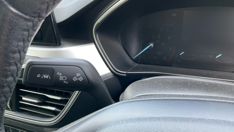 Ford Focus 1.0 EcoBoost 125 Zetec 5dr Petrol Hatchback